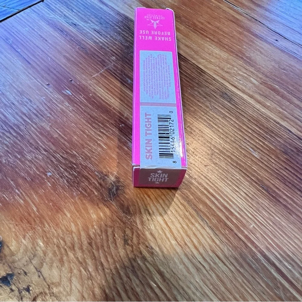 SKIN TIGHT New in Box Jeffree Star Velour Liquid Lipstick light pink nude